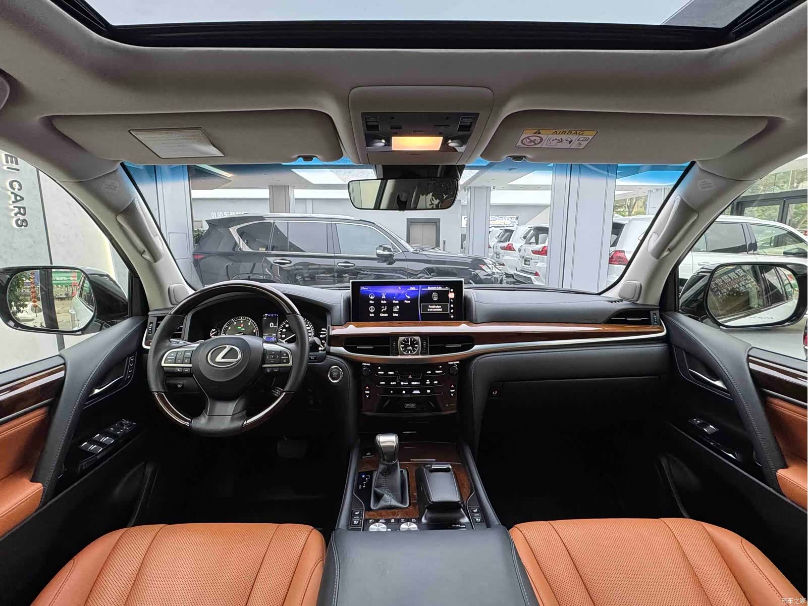 Lexus LX, 2017 15