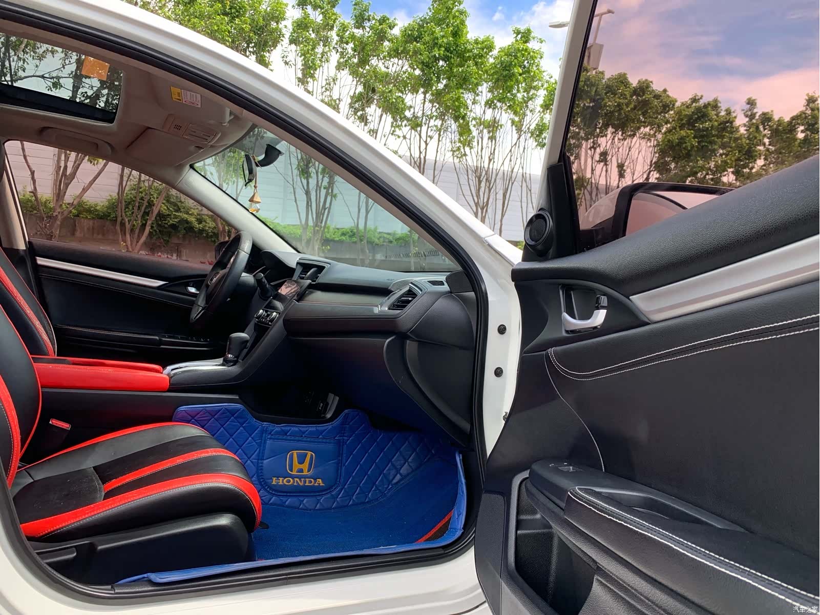 Honda Civic, 2018 15