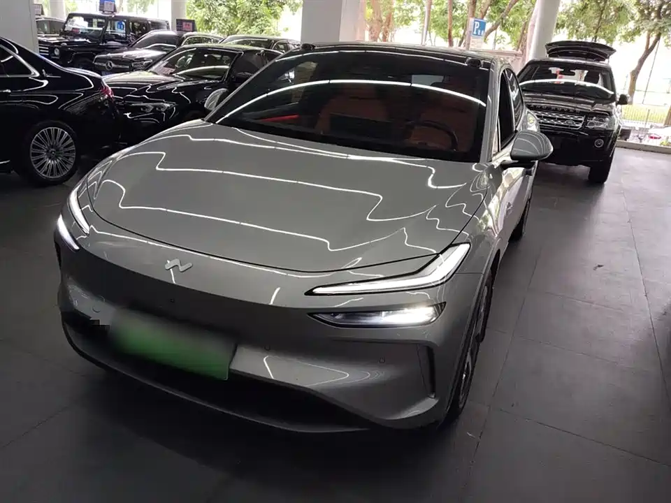 NIO L60