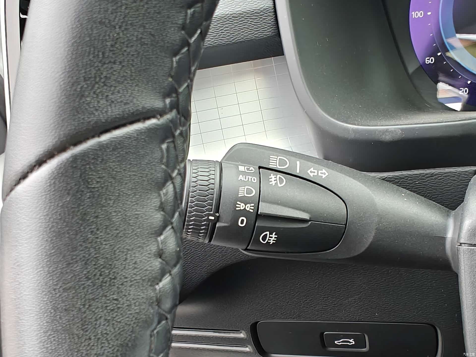 Volvo XC40, 2023 17