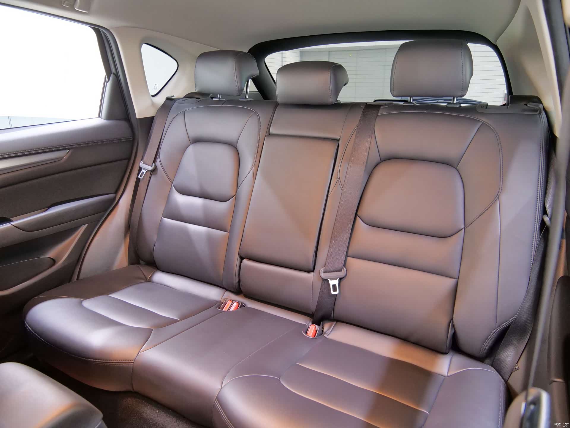 Mazda CX-5, 2024 11