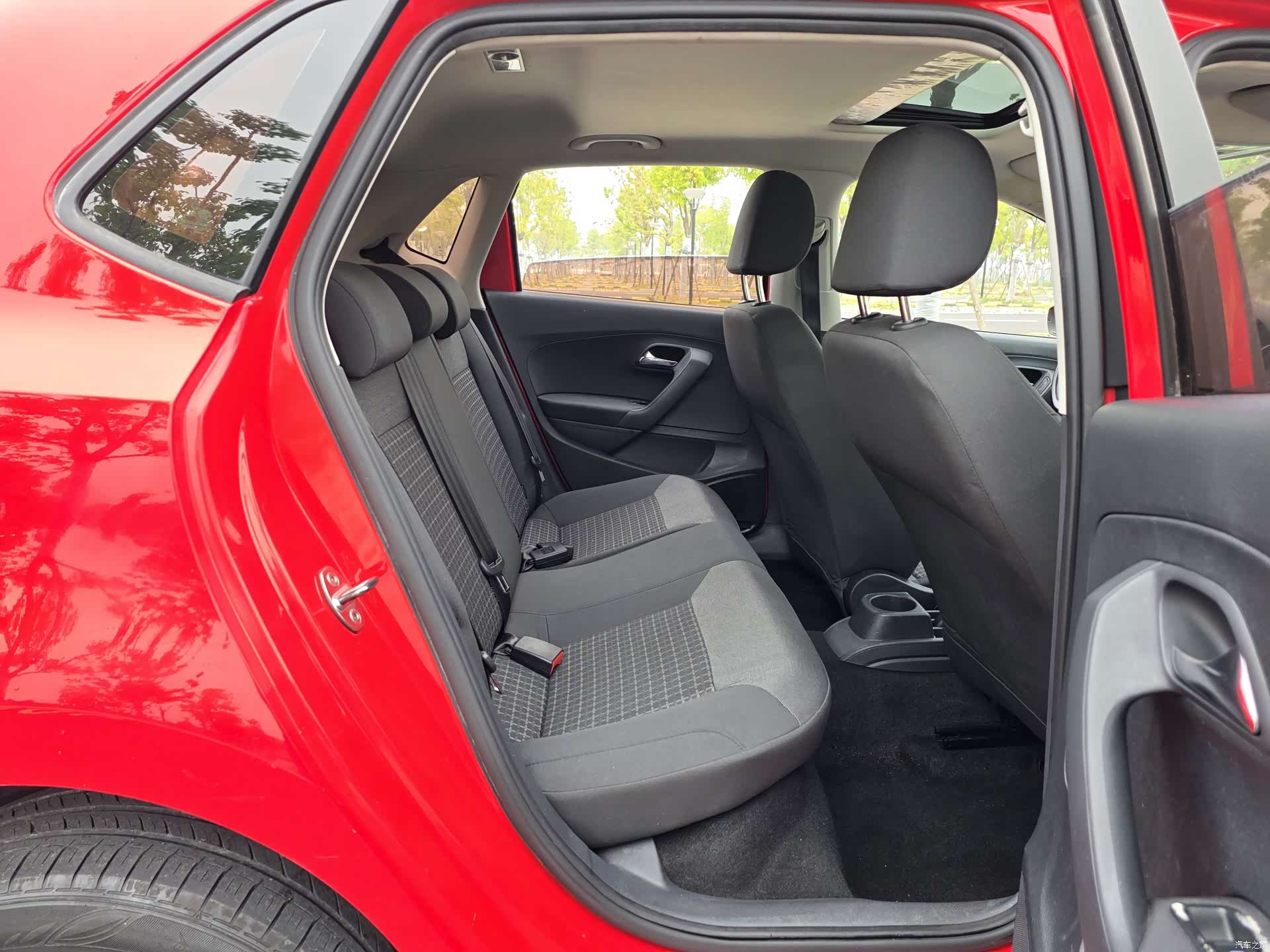 Volkswagen Polo, 2017 11