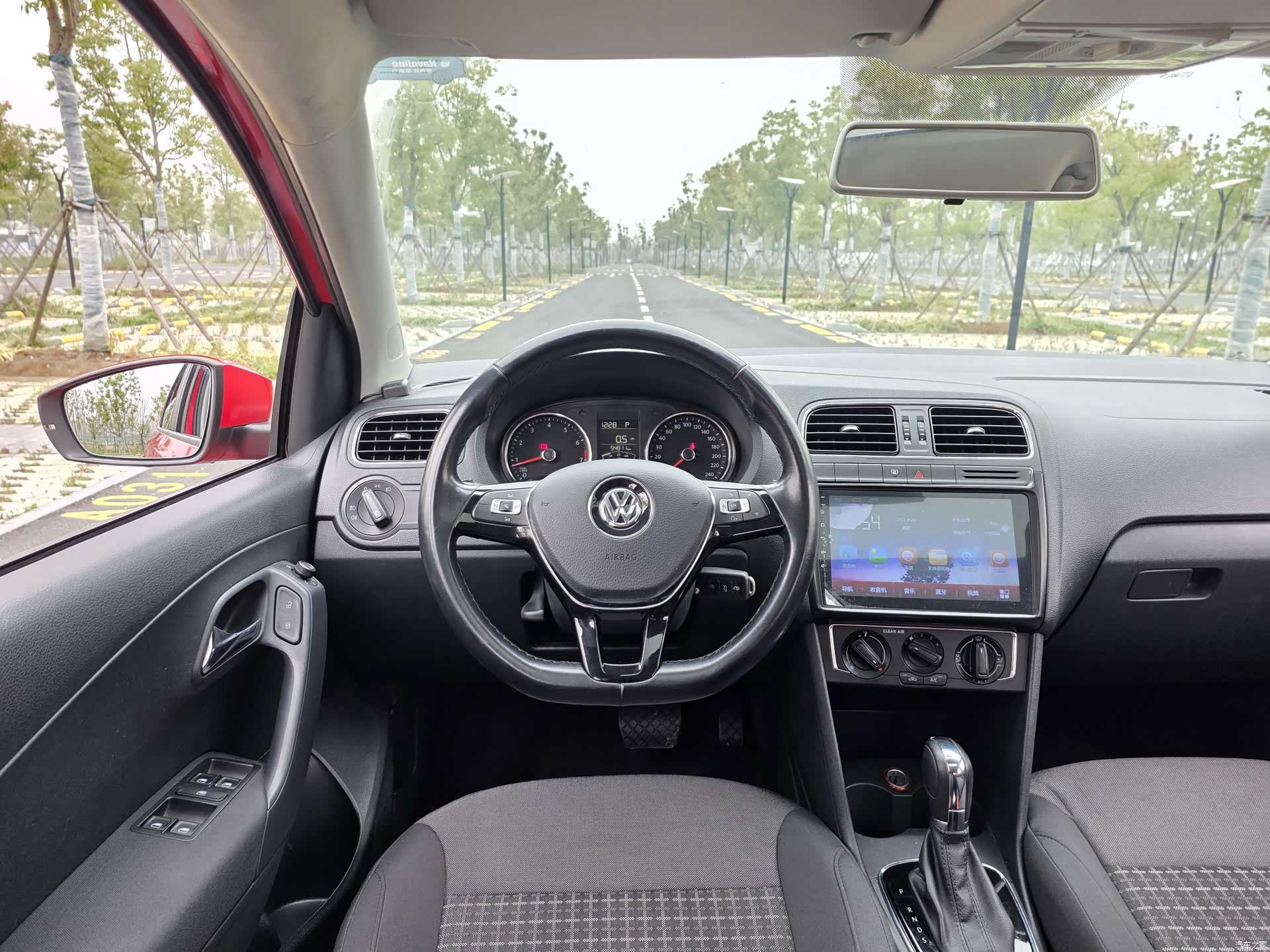 Volkswagen Polo, 2017 17