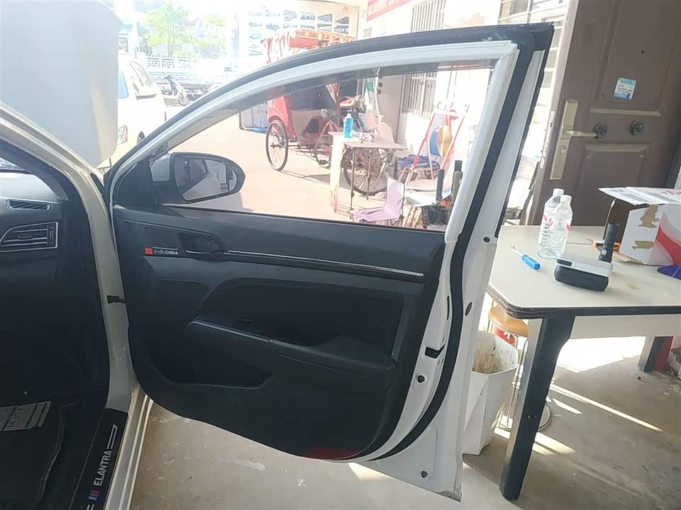 Hyundai Lead