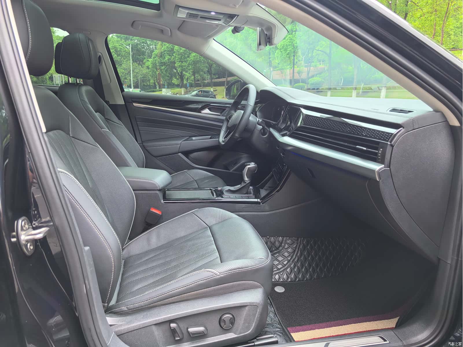 Volkswagen Passat, 2022 12