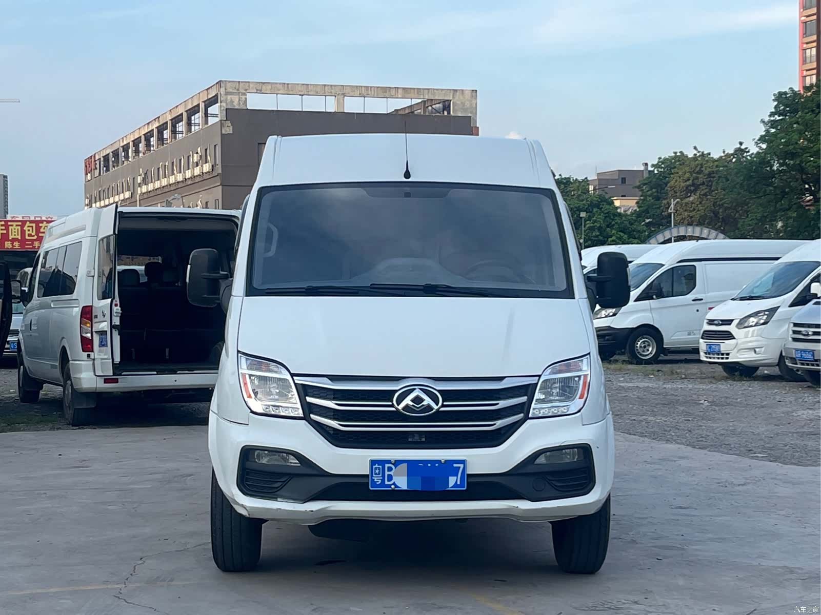 Maxus V80, 2021 2