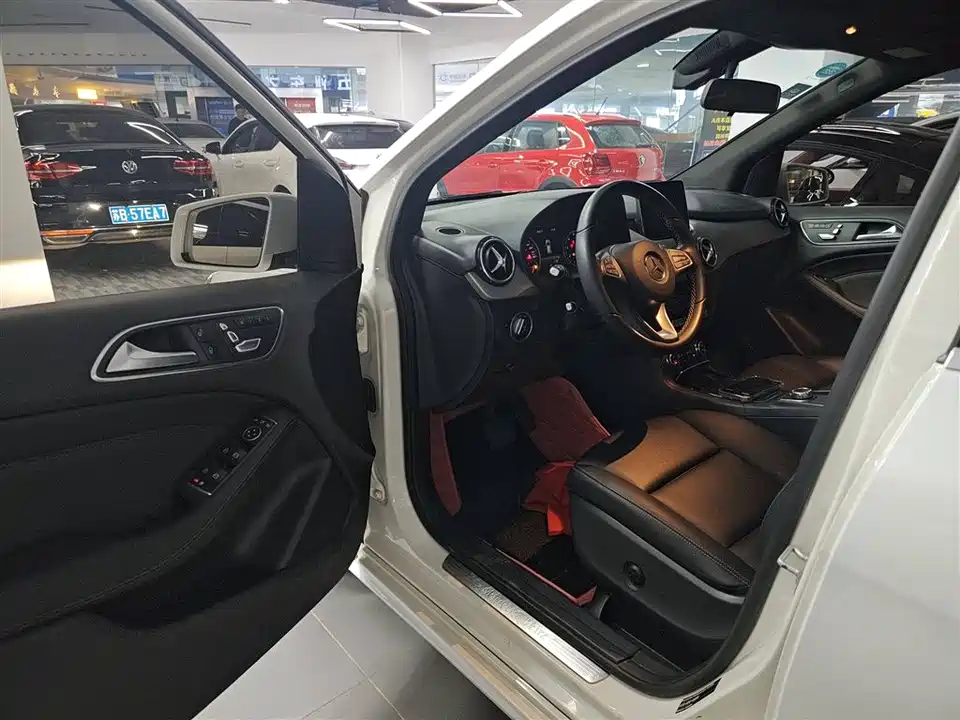 Mercedes-Benz Class B