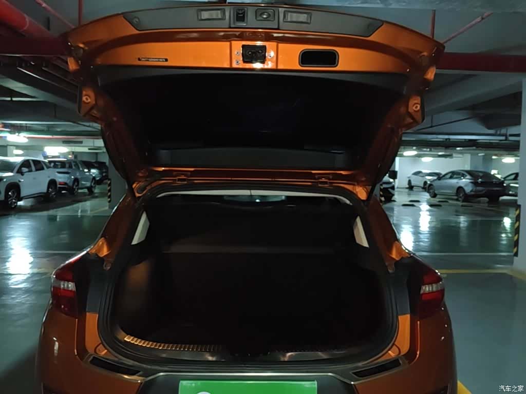 Geely Emgrand, 2016 10