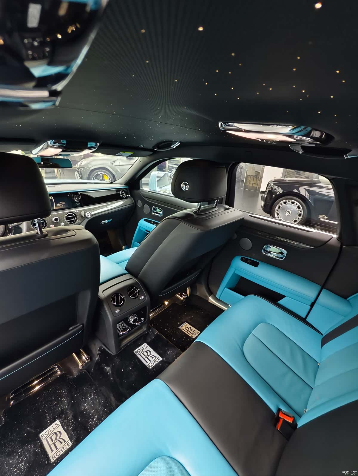 Rolls-Royce Ghost, 2023 6