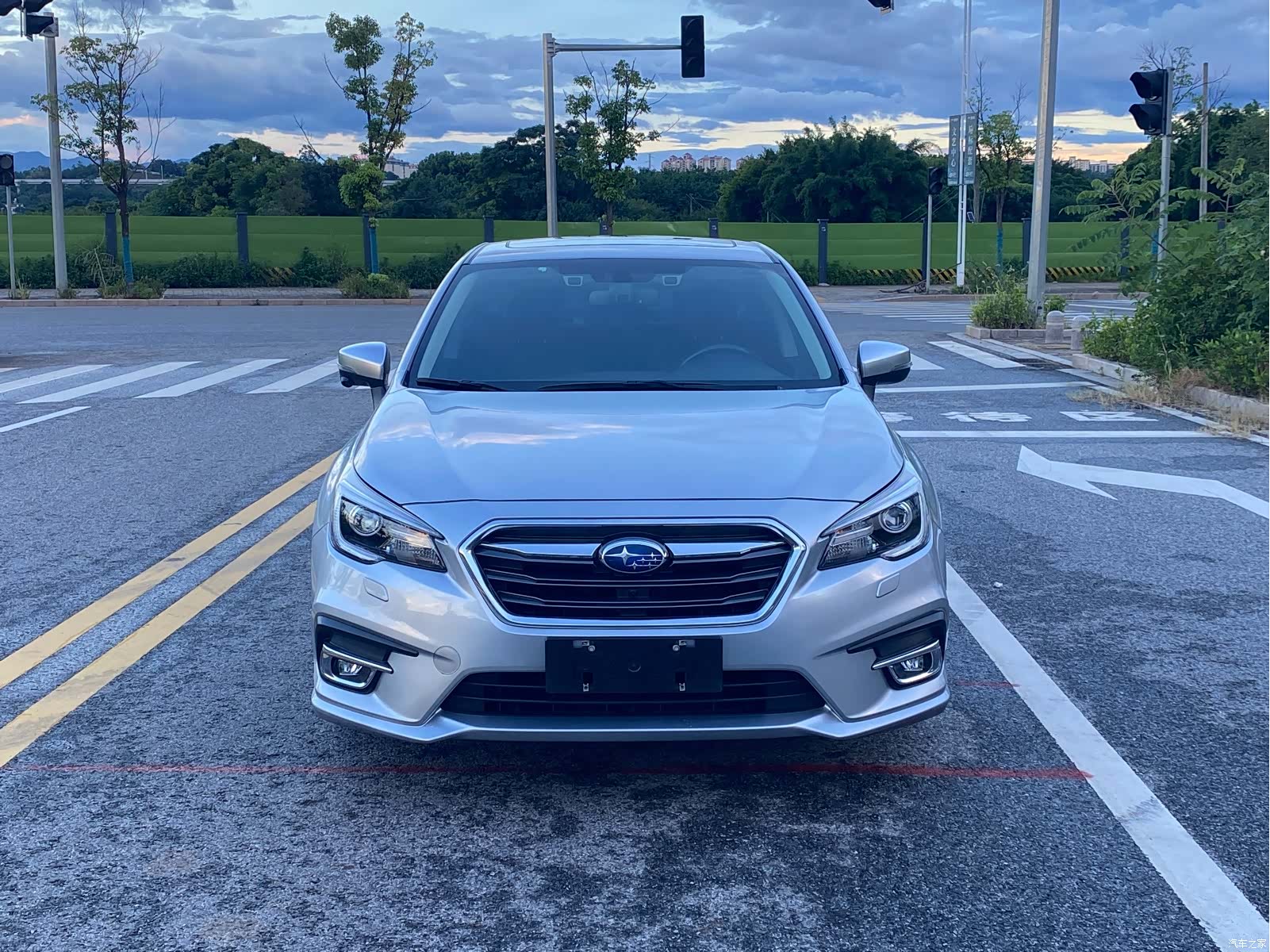 Subaru Legacy, 2018 1