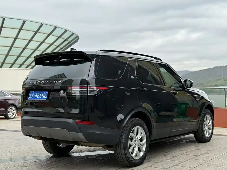 Land Rover discover