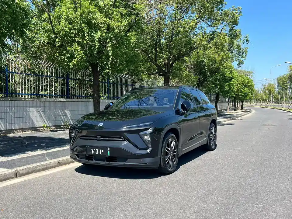 NIO ES6