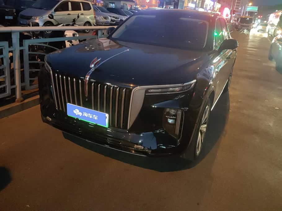 Hongqi E-HS9