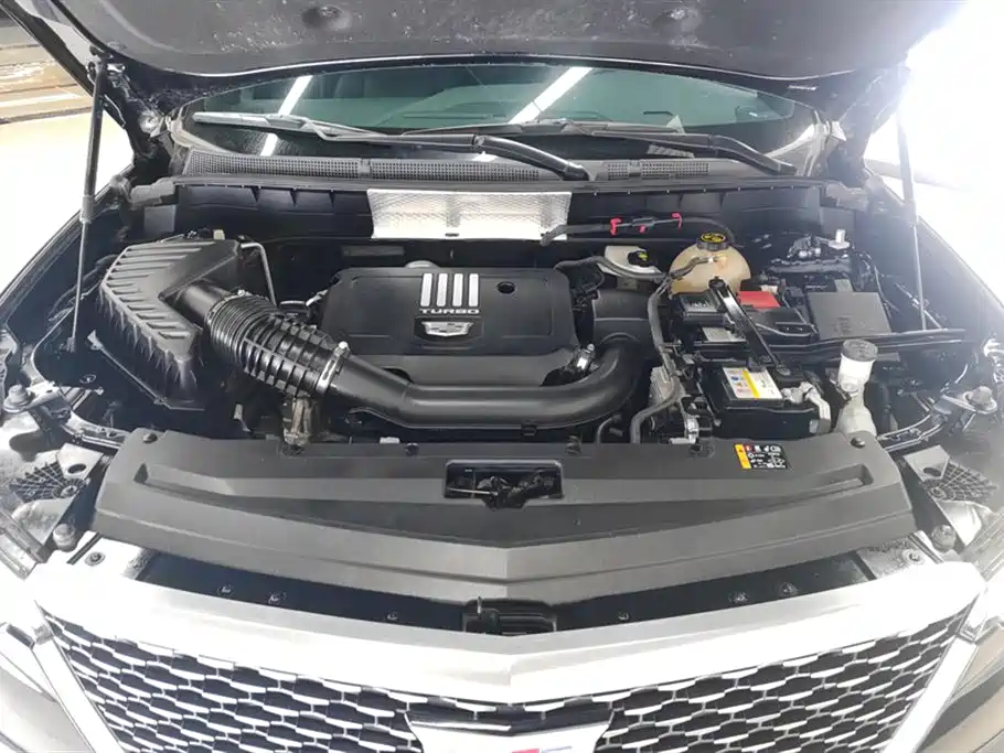 Cadillac XT6