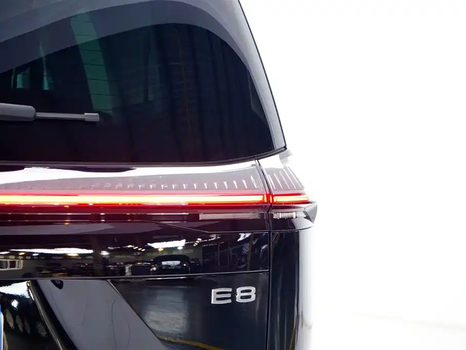 Trumpchi Trumpchi E8