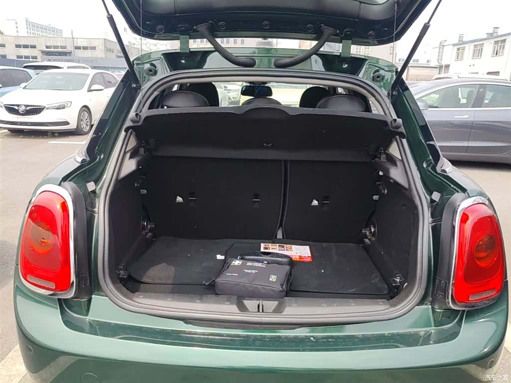 Mini ONE, 2015 15