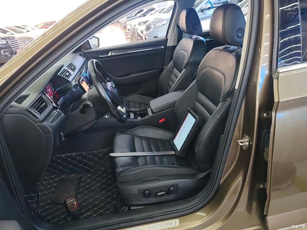 Skoda Superb, 2017 15
