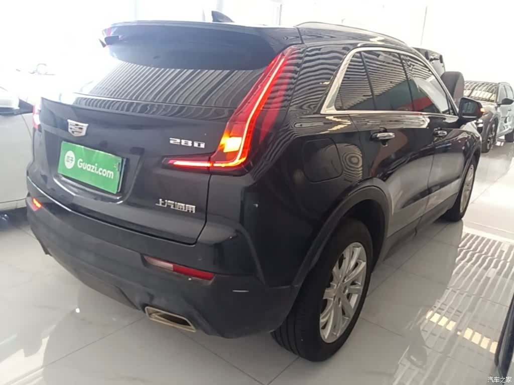 Cadillac XT4, 2020 7