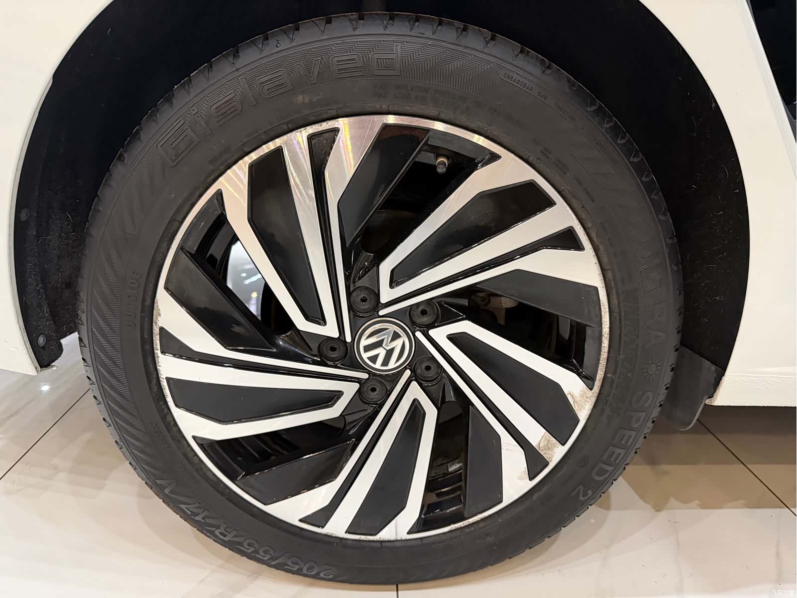 Volkswagen Sagitar, 2021 19
