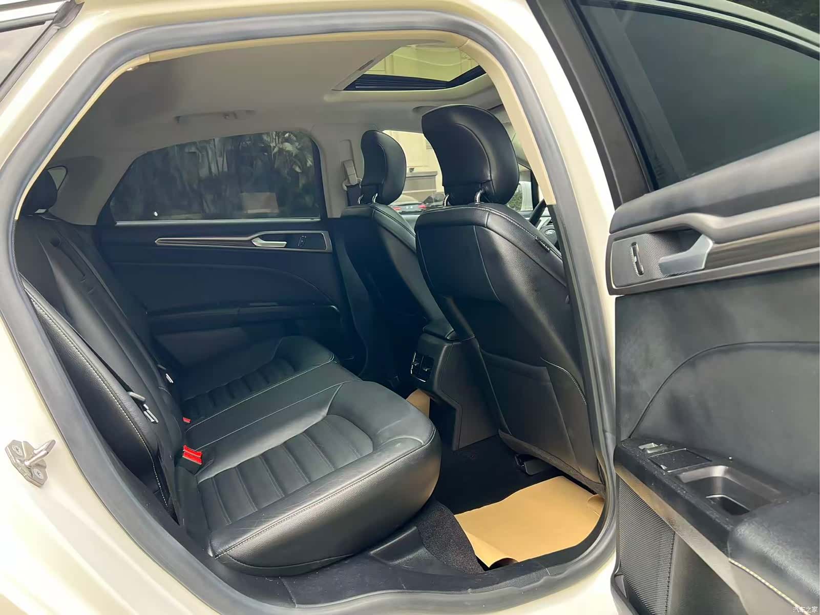 Ford Mondeo, 2018 13