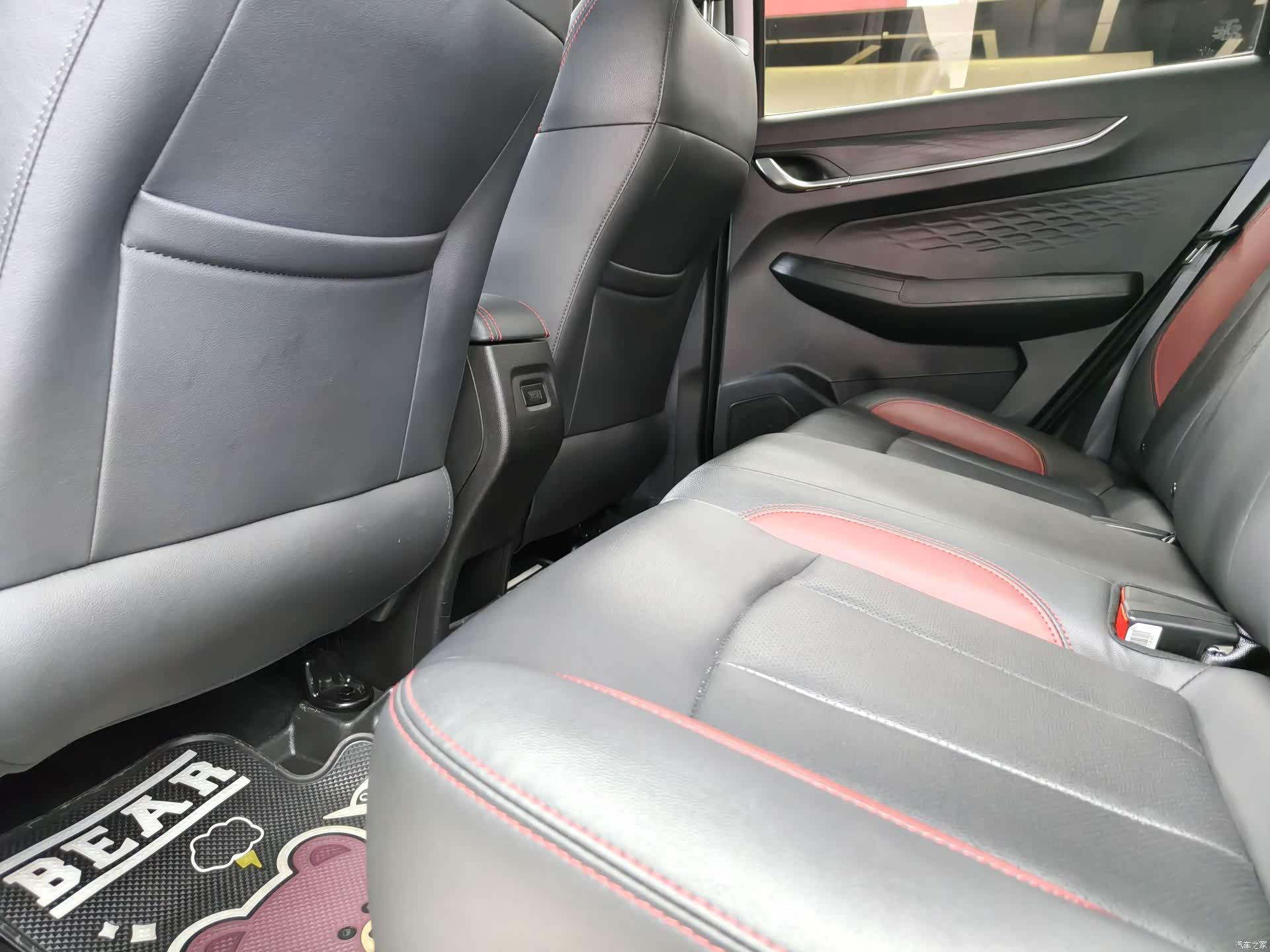 Geely X3, 2021 11