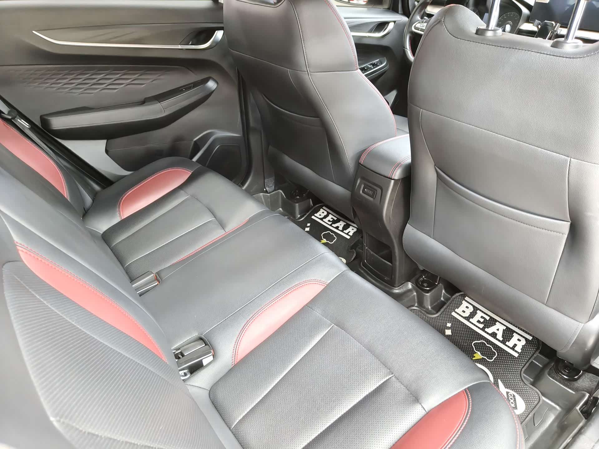 Geely X3, 2021 14