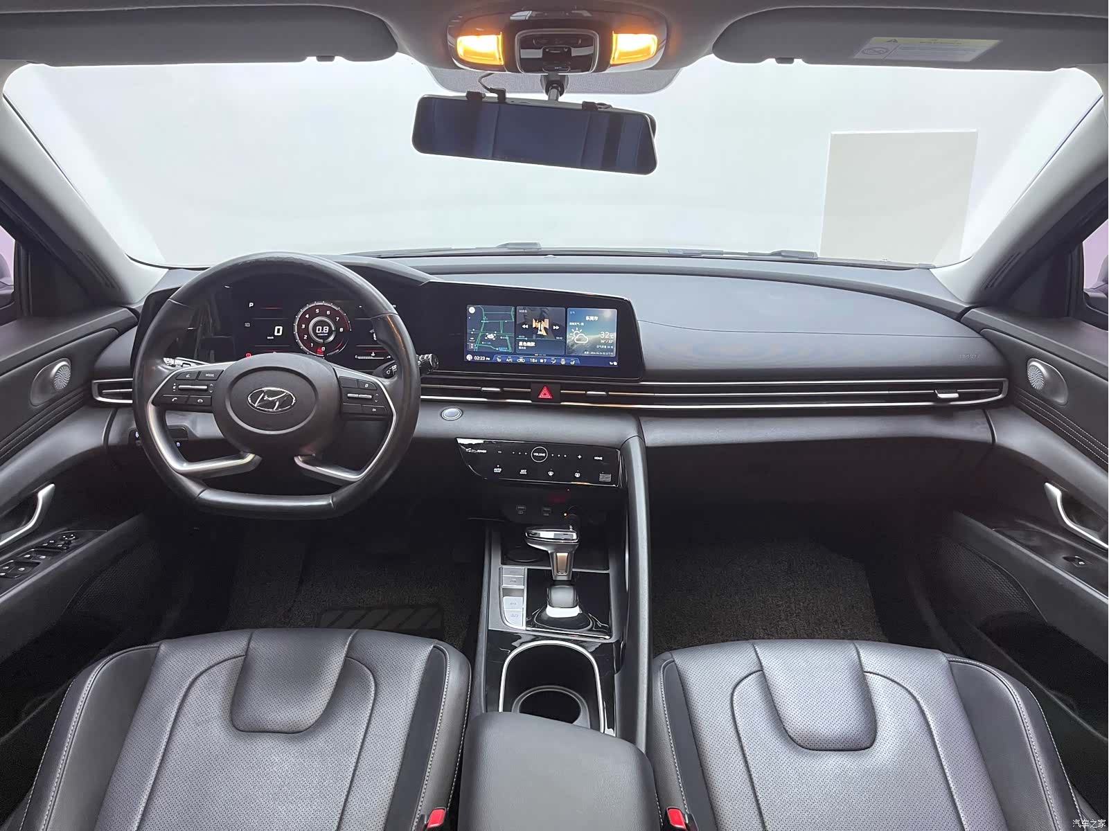 Hyundai Elantra, 2021 17
