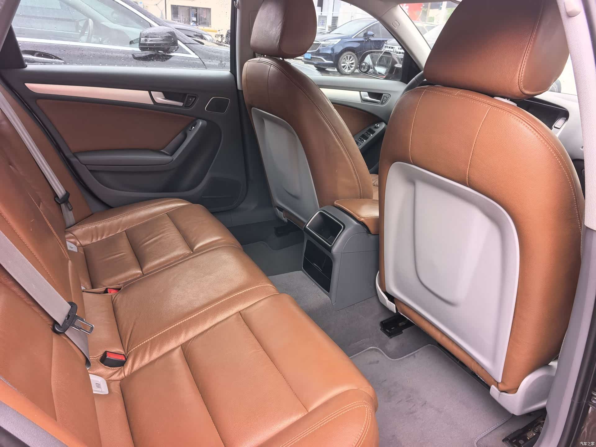 Audi A4L, 2016 13