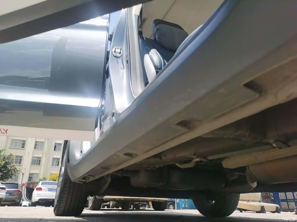 Geely Jiaji, 2022 18