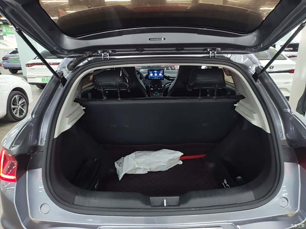 BYD E2, 2024 15