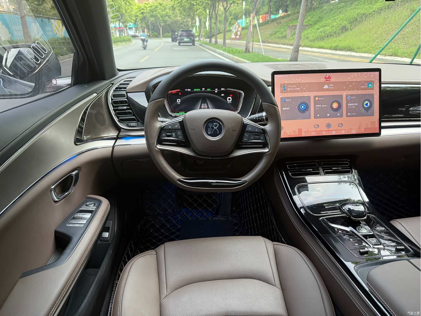 BYD Han, 2021 13