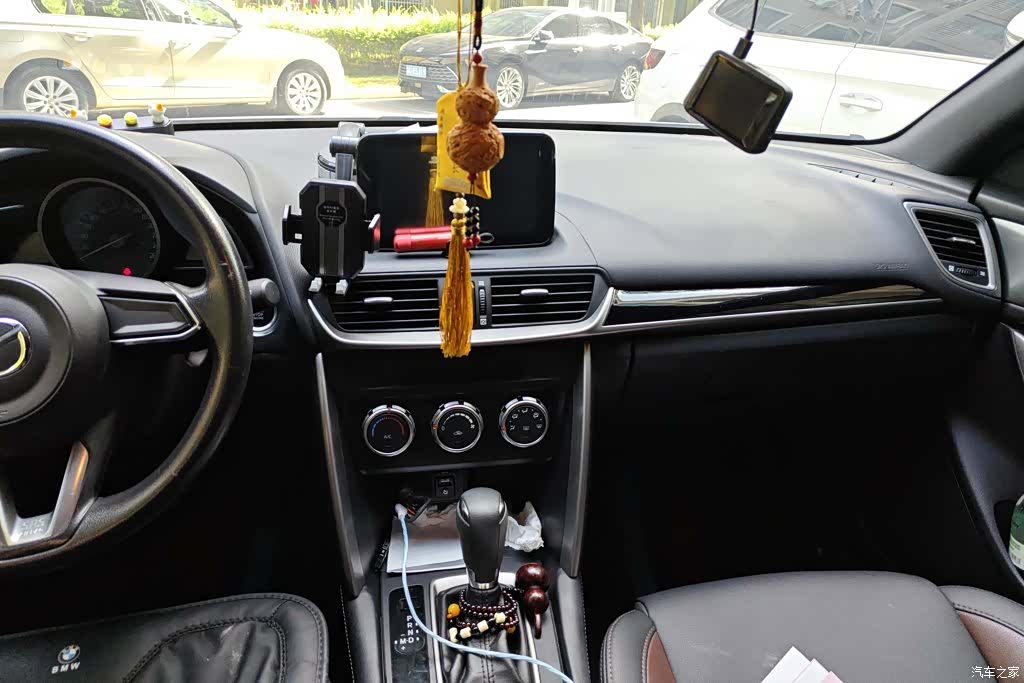 Mazda CX-4, 2018 13