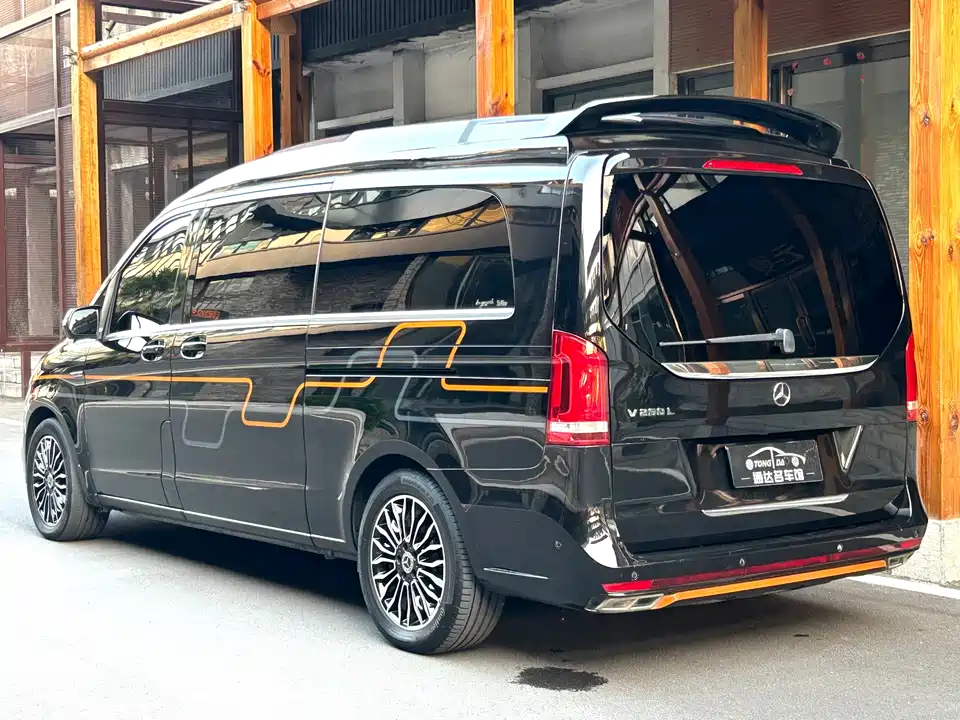 Mercedes-Benz V-class
