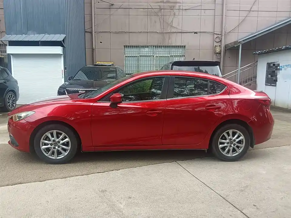 Mazda 3 Angkesaila