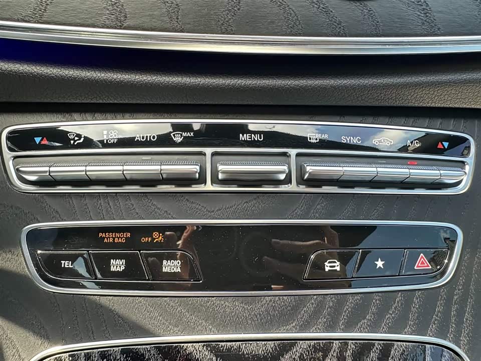 Mercedes-Benz E-class Mercedes-Benz E-class
