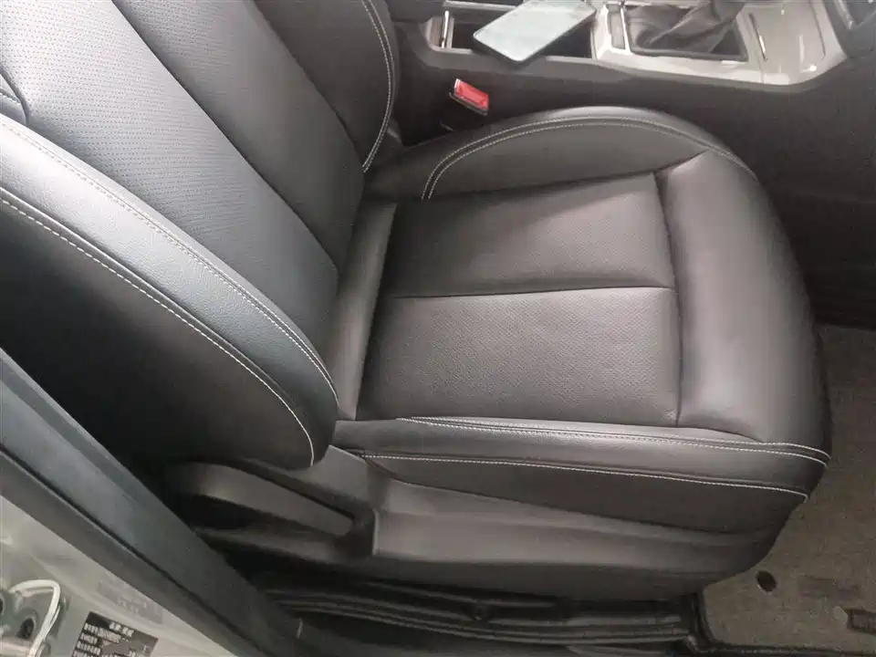 Roewe RX5 New energy