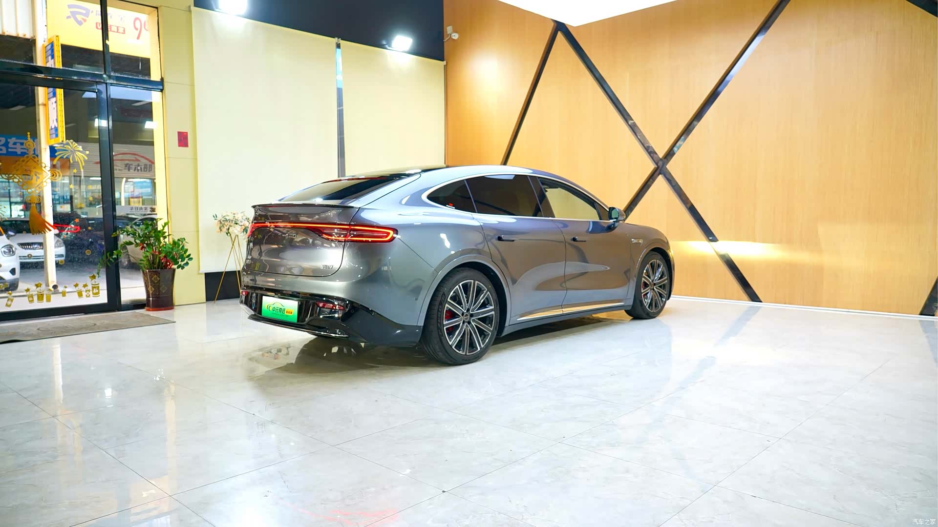 Luxeed R7, 2025 21