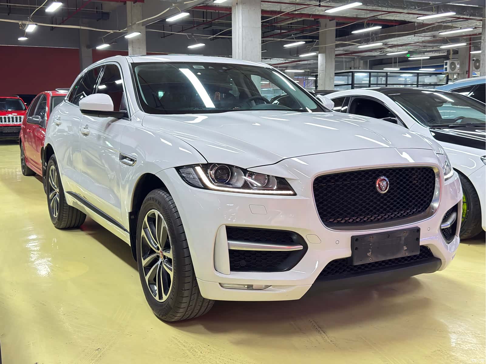 Jaguar F-PACE, 2017 39