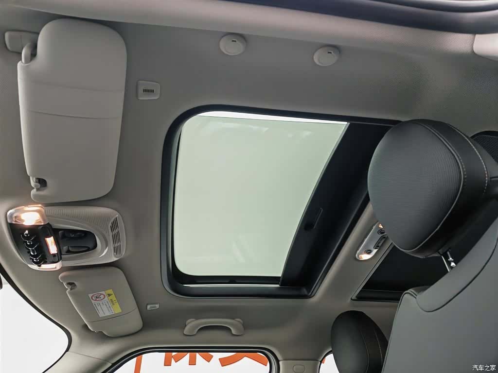 Mini Clubman, 2023 14