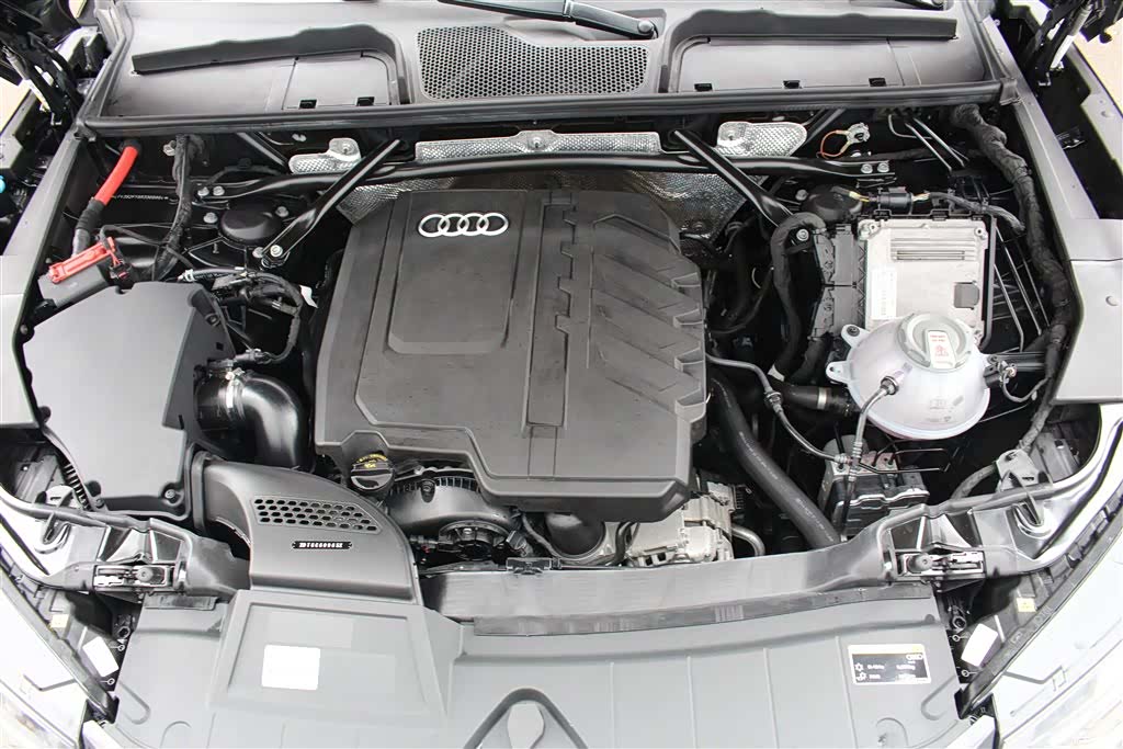 Audi Q5L, 2024 11