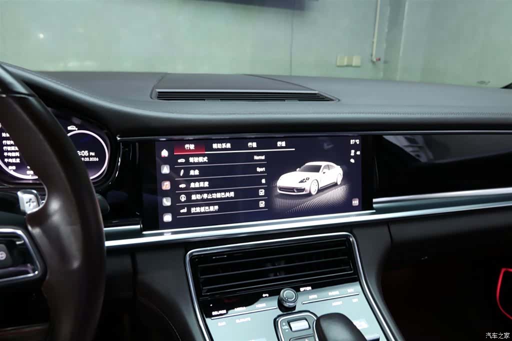 Porsche Panamera, 2022 7