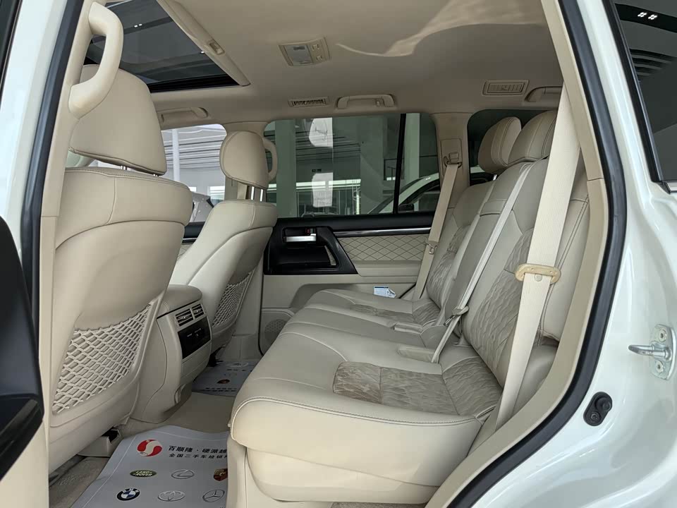 Toyota Land Cruiser Toyota Land Cruiser