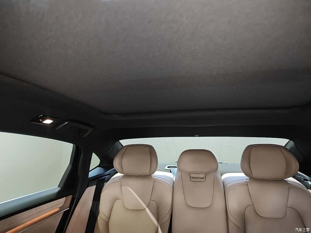 Volvo S90, 2025 14