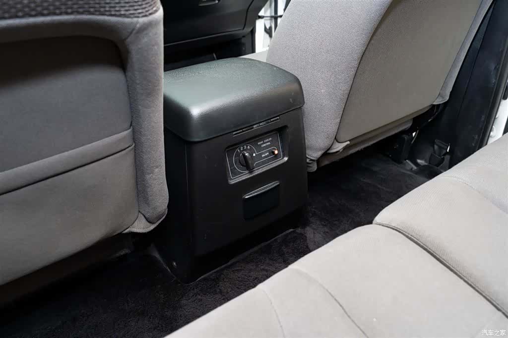 Nissan Patrol, 2019 19