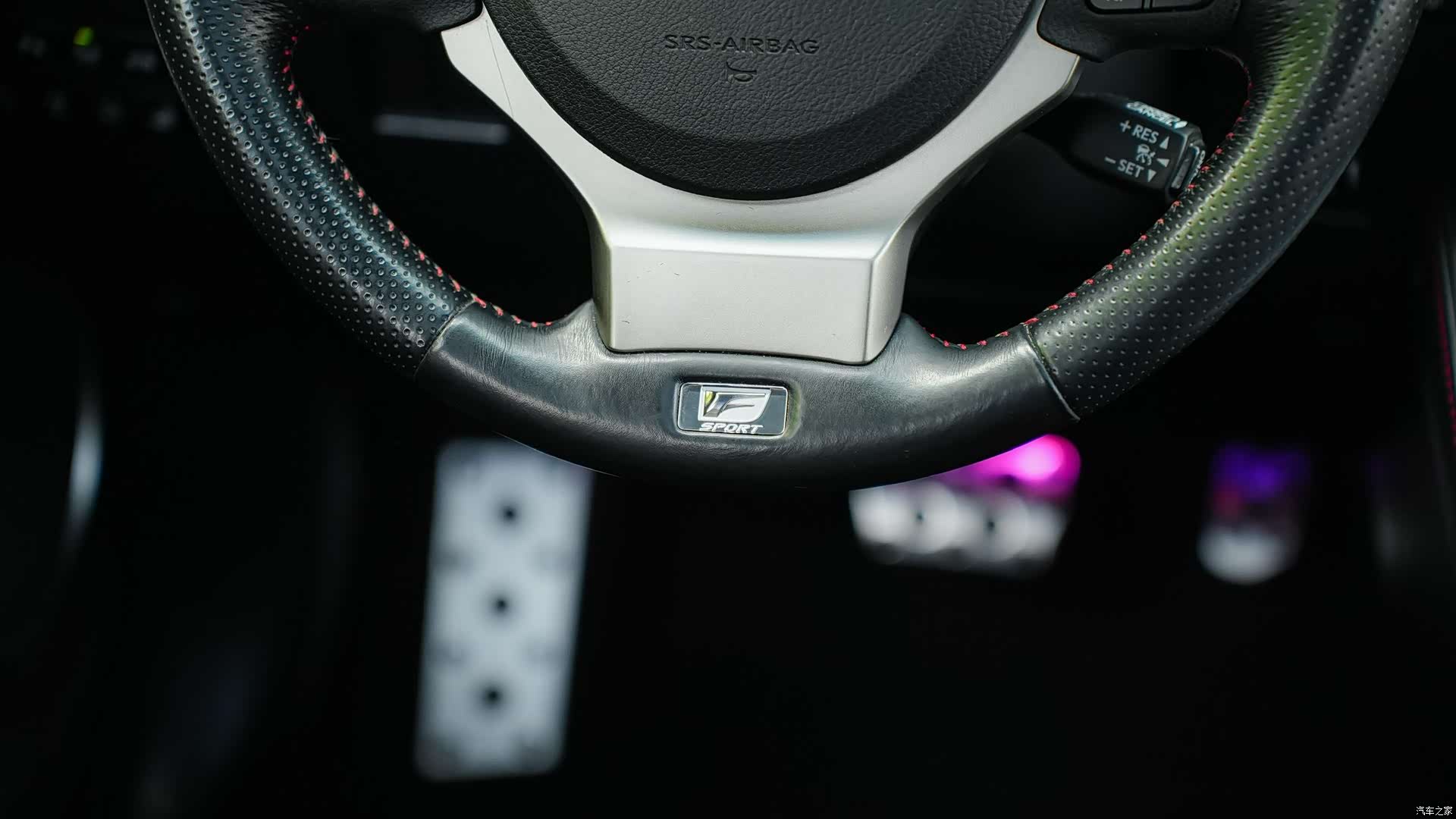 Lexus NX, 2016 23