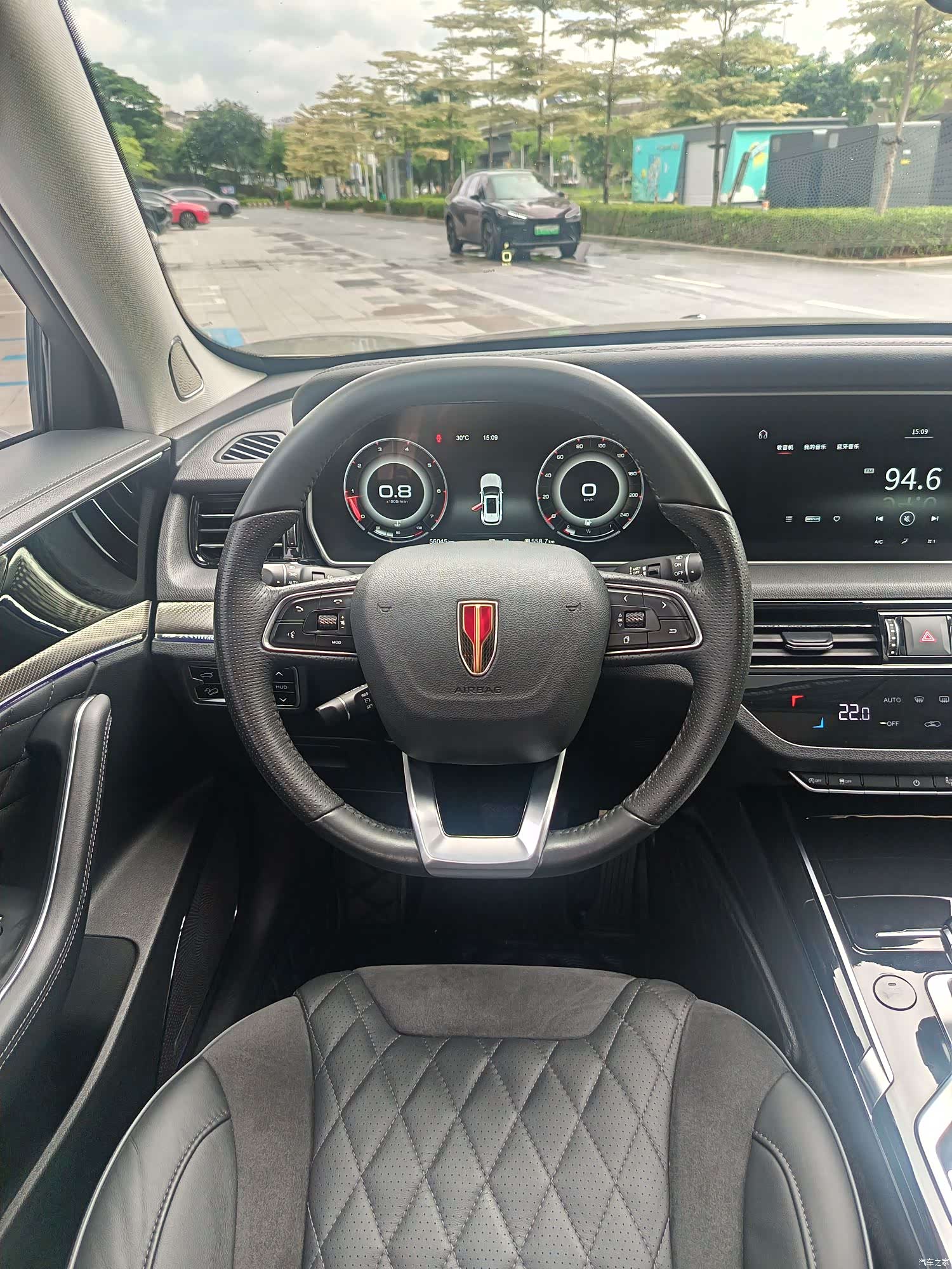 Hongqi HS5, 2021 8