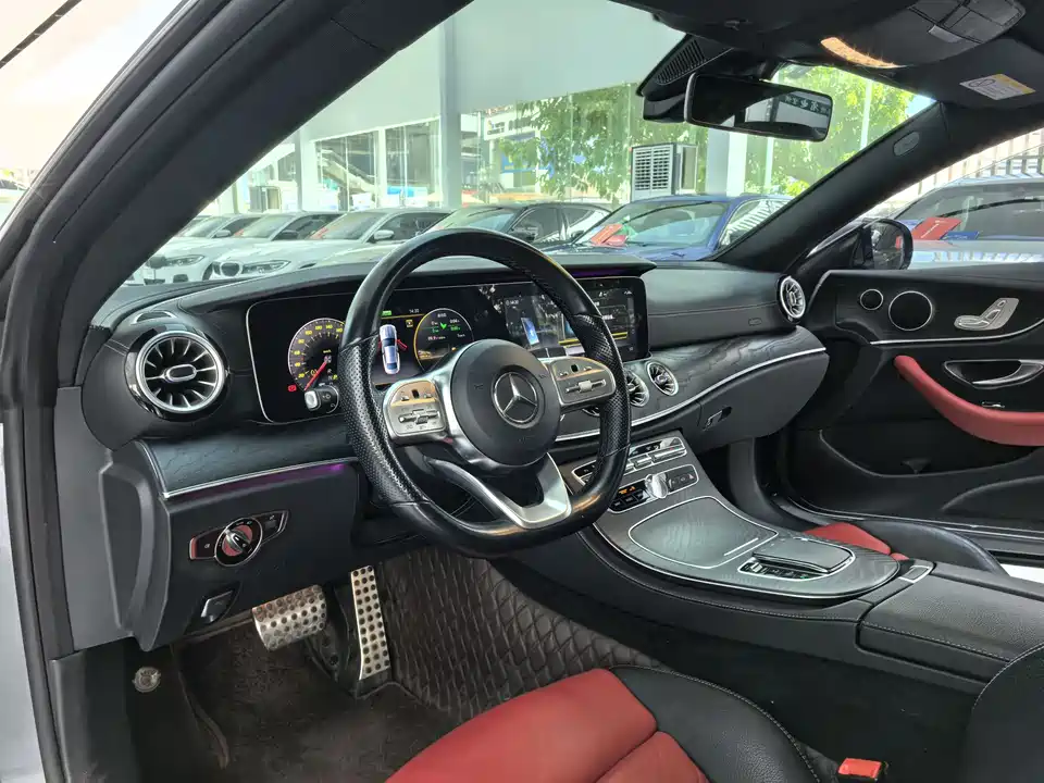 Mercedes-Benz E-class Mercedes-Benz E-class