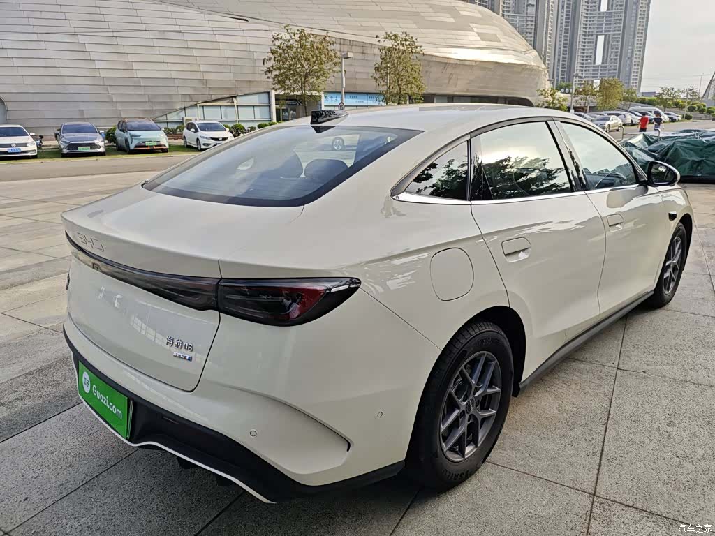 BYD Seal, 2025 9