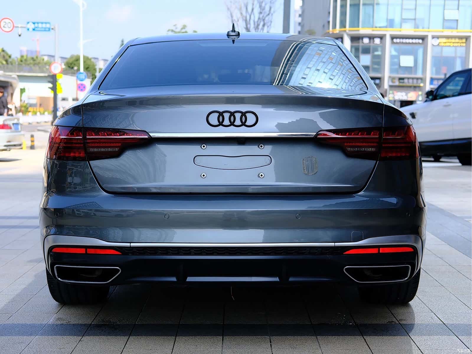 Audi A4L, 2021 13