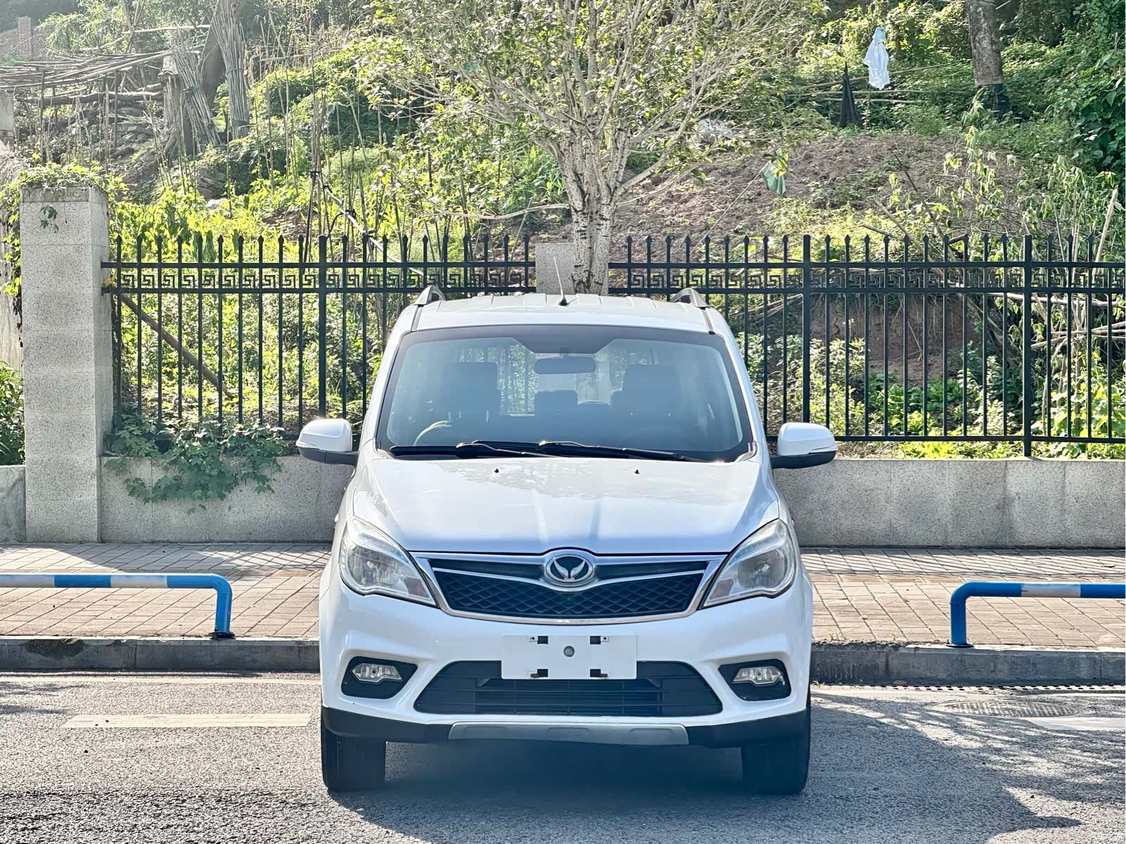 BAIC H2, 2016 2